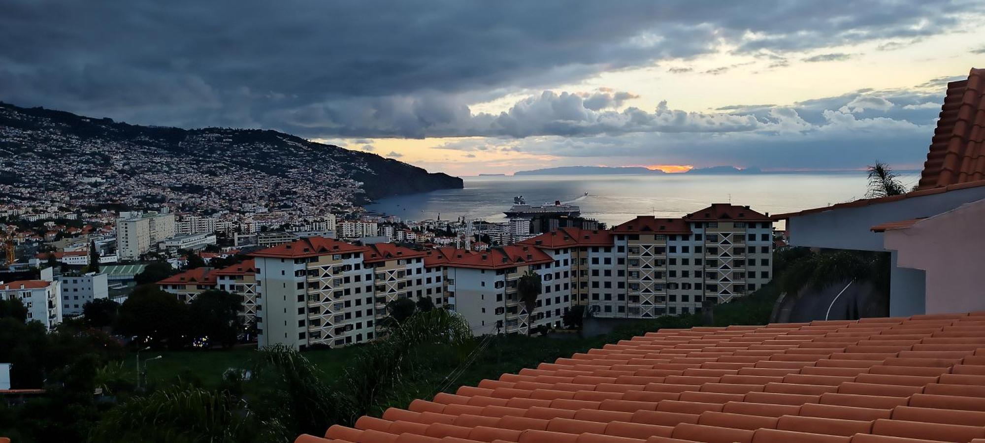 Ferienwohnung Colinas Do Sol Funchal  Exterior foto